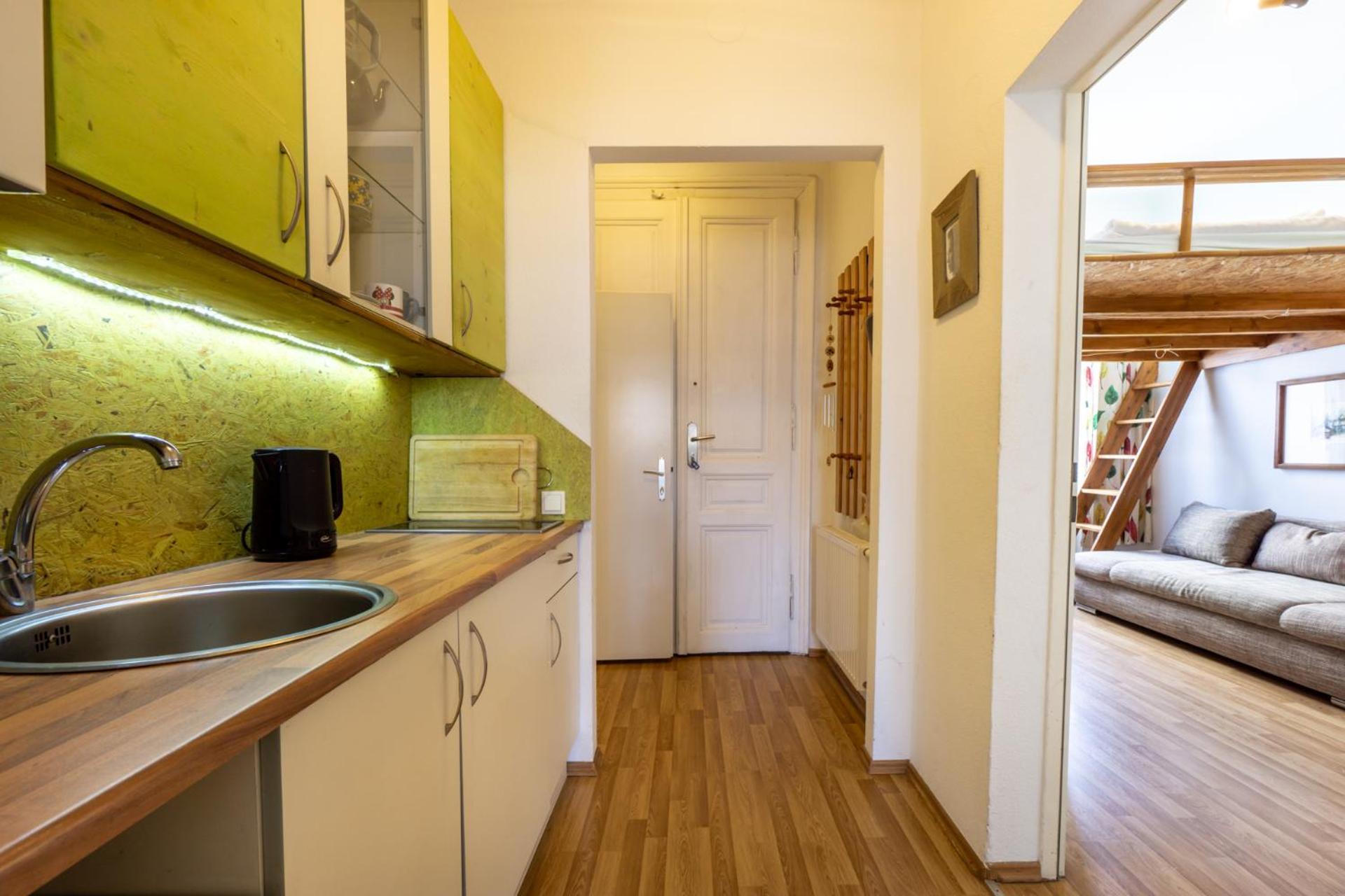 Apartment 5 Stops Away From City-Centre Vídeň Exteriér fotografie